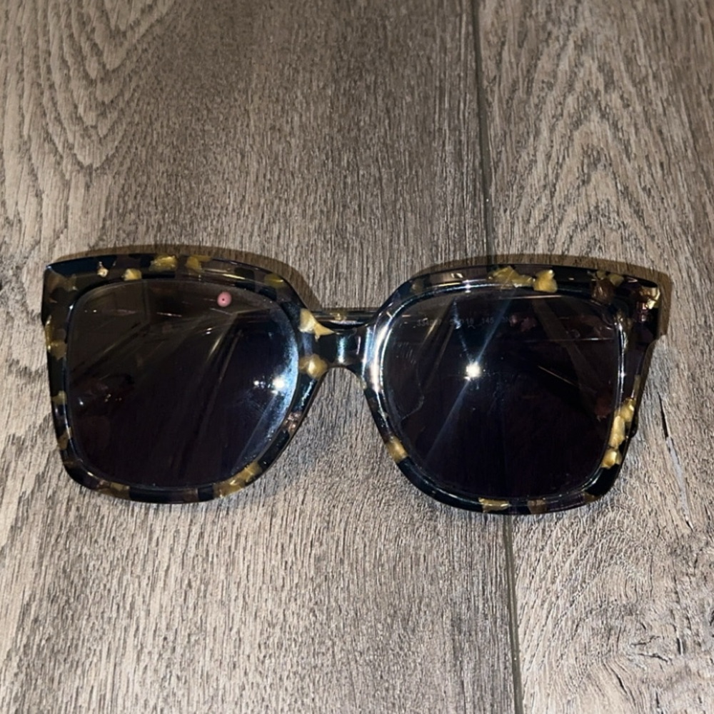Michael Kors Women’s Sunglasses - Picture 4 of 8